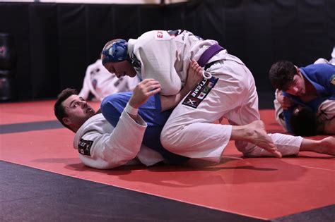 brazilian jiu-jitsu self-defense techniques